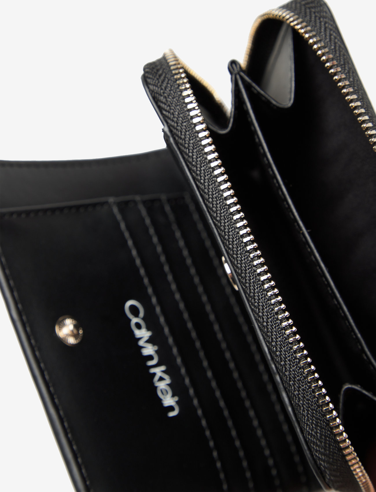 Calvin Klein - CK MUST Z/A WALLET W/FLAP MD - ck black - 4