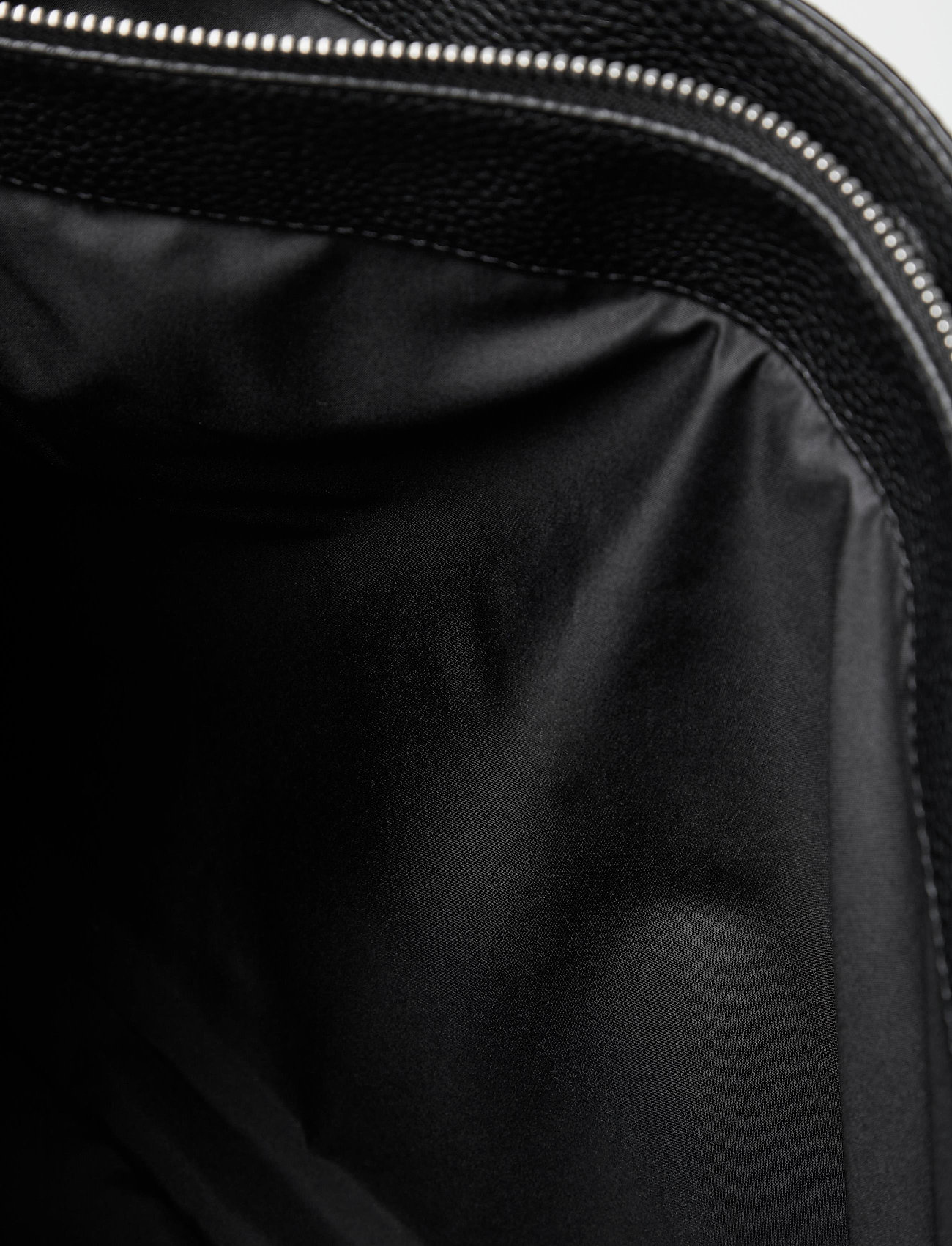 Calvin Klein - TOTE LG - ck black - 4