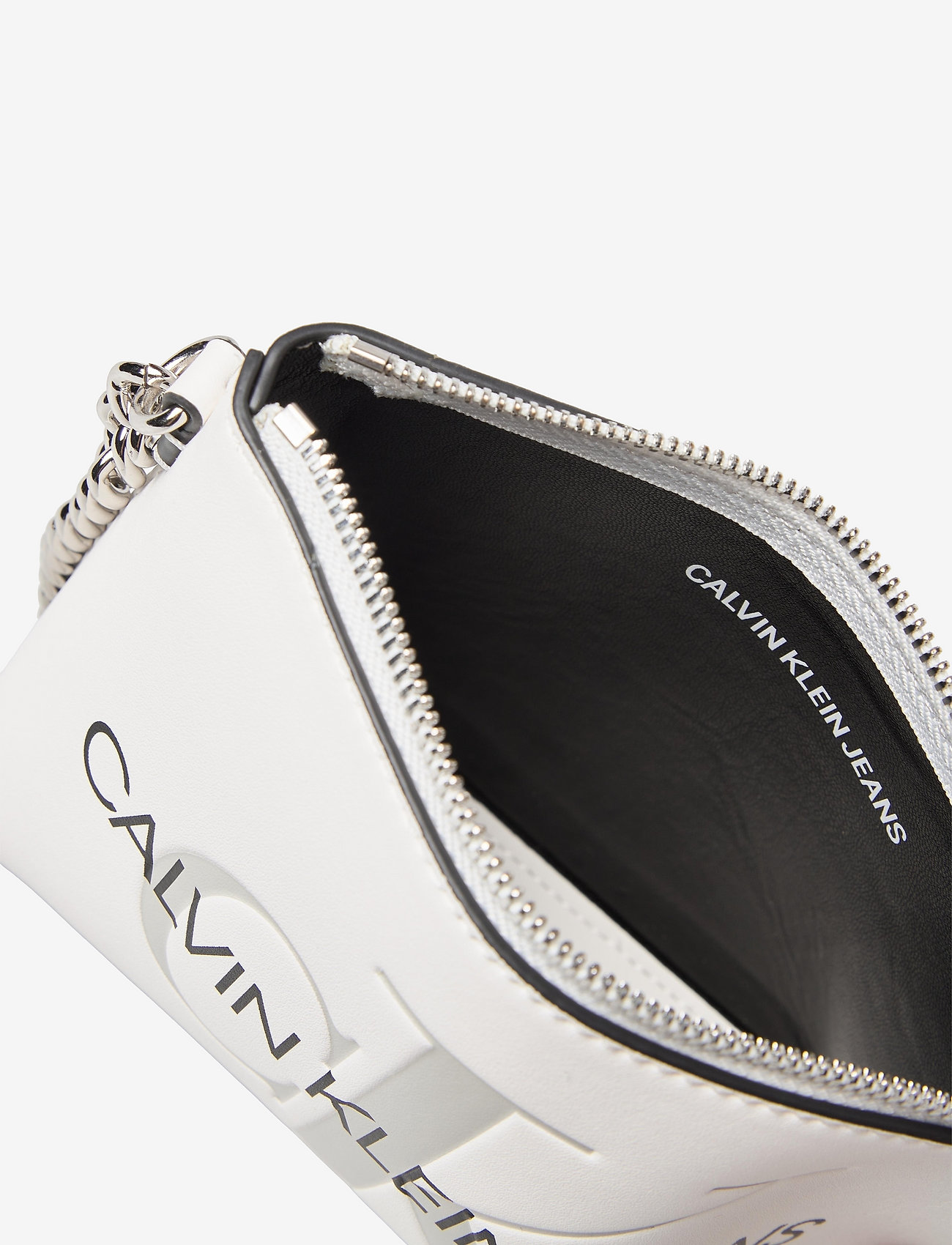 Calvin Klein - CAMERA POUCH W/CHAIN - bright white - 4
