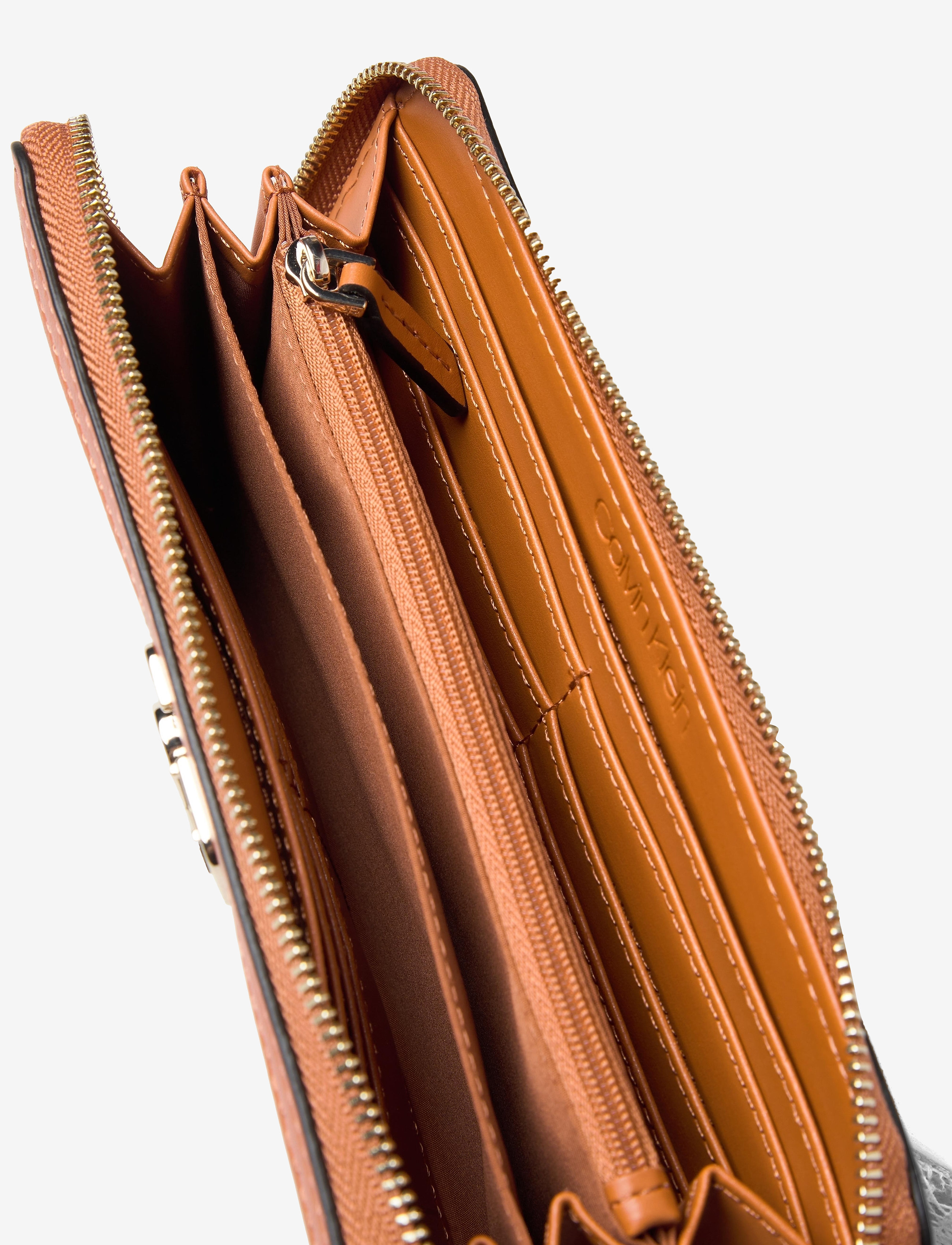 Calvin Klein - Z/A WALLET LG S/RAFFIA JQ - cognac / birch signature jacquard - 3