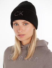 Calvin Klein - ESSENTIALS BEANIE - kepurės - ck black - 2