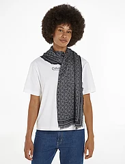 Calvin Klein - MONOGRAM JACQUARD SCARF 130X130 - Šalikai ir skarelės - ck black - 2