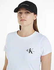 Calvin Klein - INSTITUTIONAL CAP - caps - black/pale conch - 1