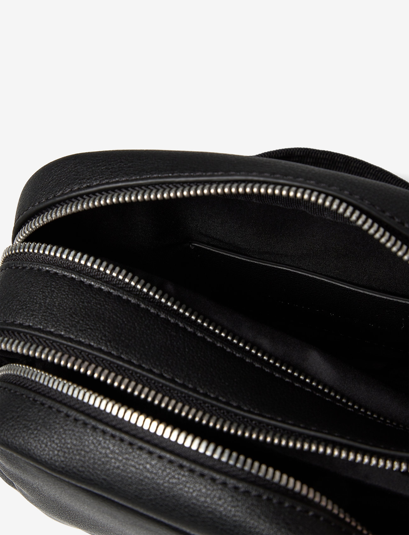 Calvin Klein - ULTRALIGHT DOUBLE ZIP CAMERA BAG - black - 3
