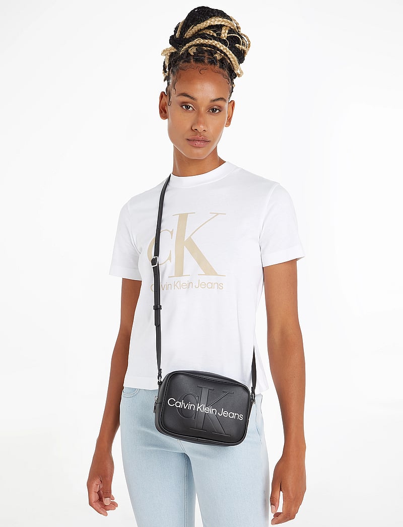 Calvin Klein - SCULPTED CAMERA BAG18 MONO - umhängetaschen - black - 0