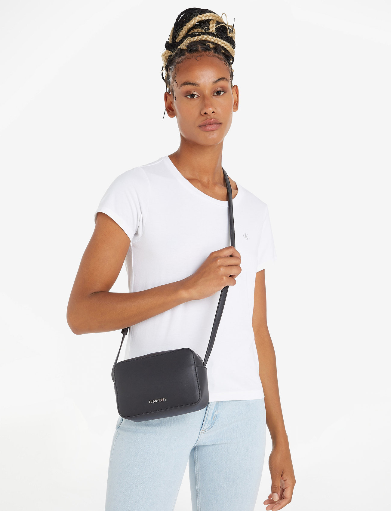 Calvin Klein - CK MUST CAMERA BAG - umhängetaschen - ck black - 5