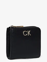 Calvin Klein - RE-LOCK ZA WALLET SM - portemonnaies - ck black - 2