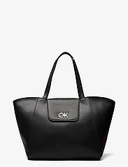 Calvin Klein - RE-LOCK SHOPPER W/FLAP - shoppers - ck black - 0
