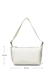 Calvin Klein - ULTRALIGHT SHOULDER BAG22 PU - ballīšu apģērbs par outlet cenām - ivory - 5