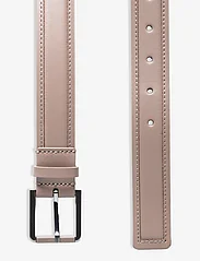 Calvin Klein - CK MUST SQUARE BOMBAI BELT 30MM - belts - silver mink - 1