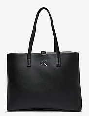Calvin Klein - MINIMAL MONOGRAM SLIM TOTE34 - tote bags - black - 0