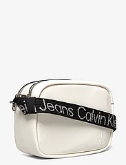 Calvin Klein - ULTRALIGHT DBLZIP CAMERABAG21 PU - birthday gifts - bright white - 2