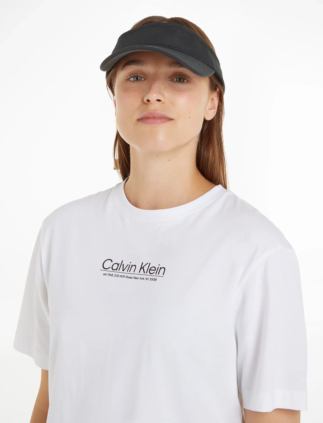 Calvin Klein - LOGO STRAP CANVAS VISOR - cepures ar nagu - ck black - 1