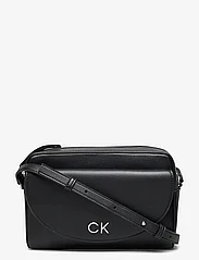 Calvin Klein - CK DAILY CAMERA BAG PEBBLE - sünnipäevakingitused - ck black - 0