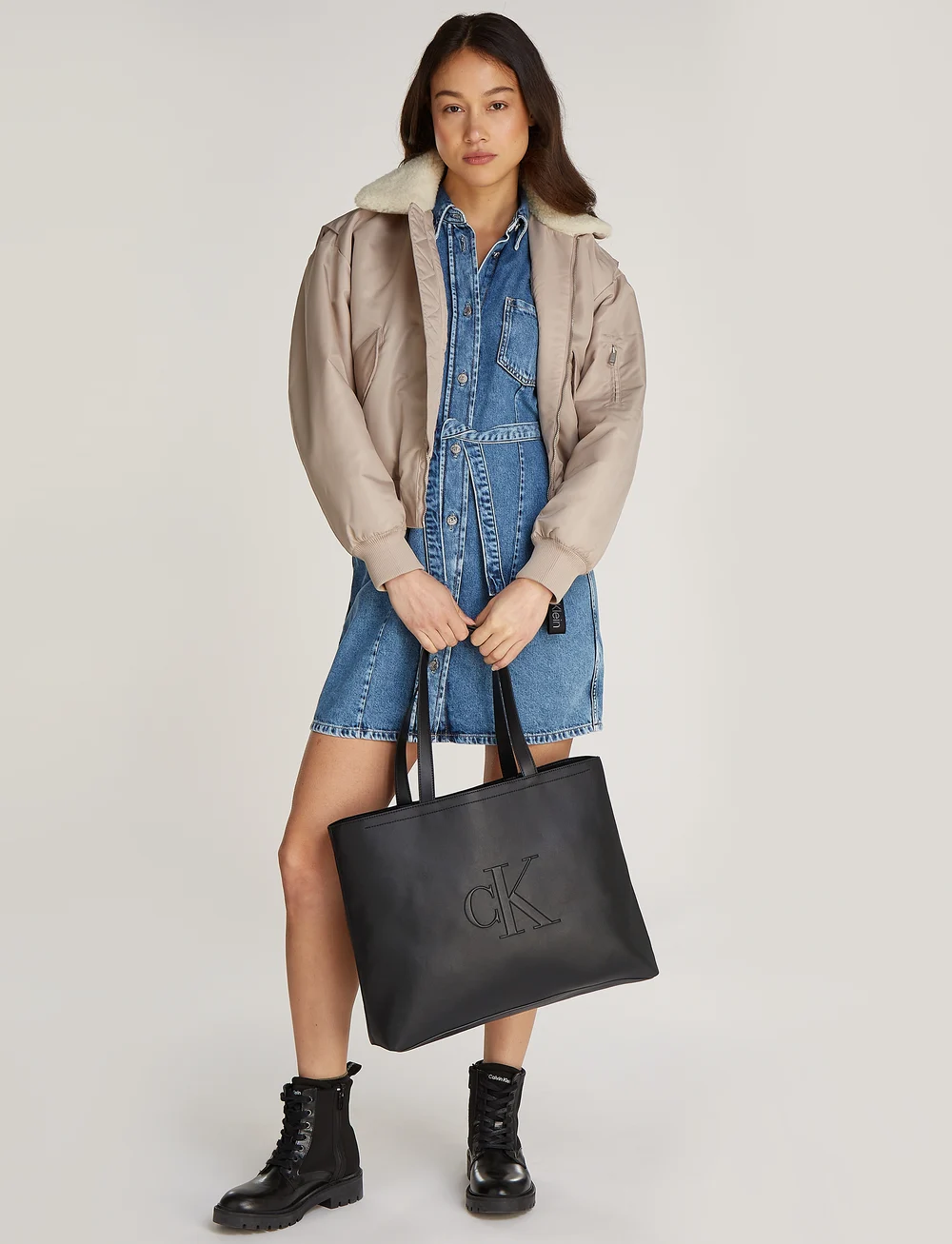 Calvin Klein Sculpted Slim Tote34 Deboss Shoppers Boozt