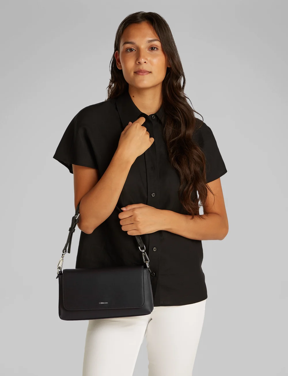 Calvin Klein - CK MUST CONVERTIBLE SHOULDER BAG - erilised sündmused - ck black - 0