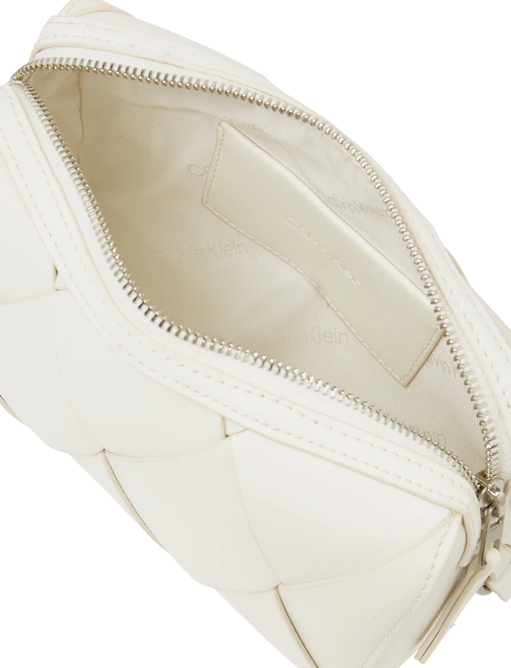 Calvin Klein - CK WOVEN CAMERA BAG - sutvirtinimas - chalk - 2