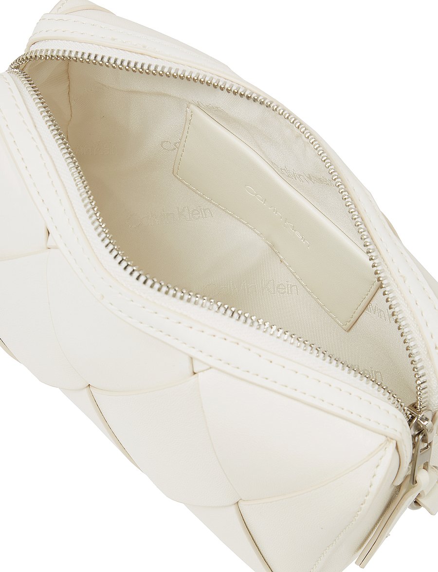 Calvin Klein - CK WOVEN CAMERA BAG - chalk - 2