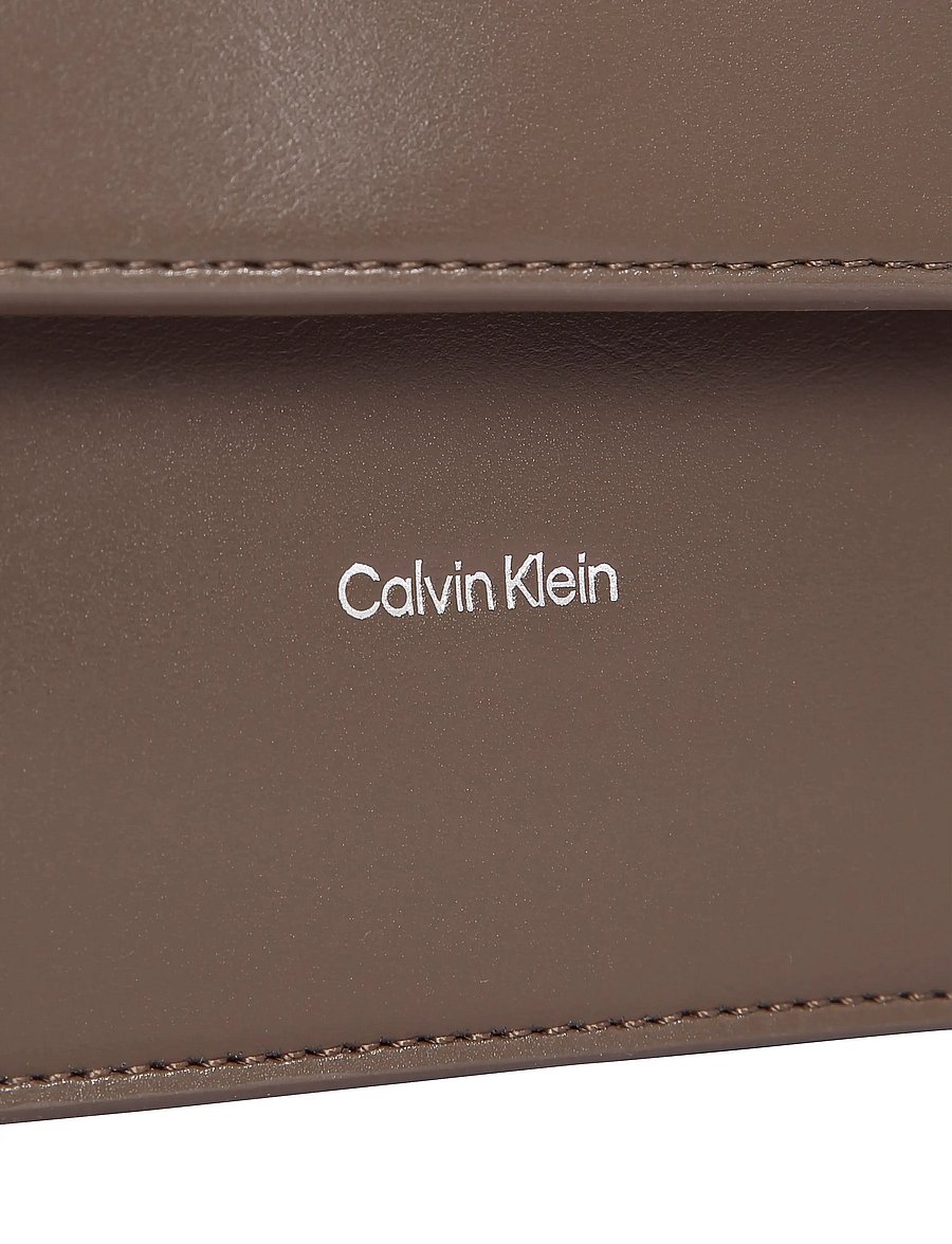 Calvin Klein - CK LINN TOP HANDLE CROSSBODY - teak - 3