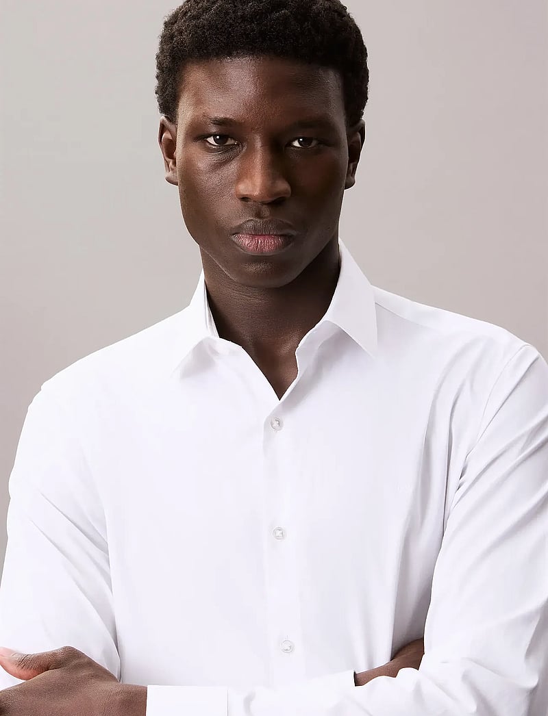 Calvin Klein - SLIM ESNTL POPLIN NOS STR SLD - formelle skjorter - white - 4