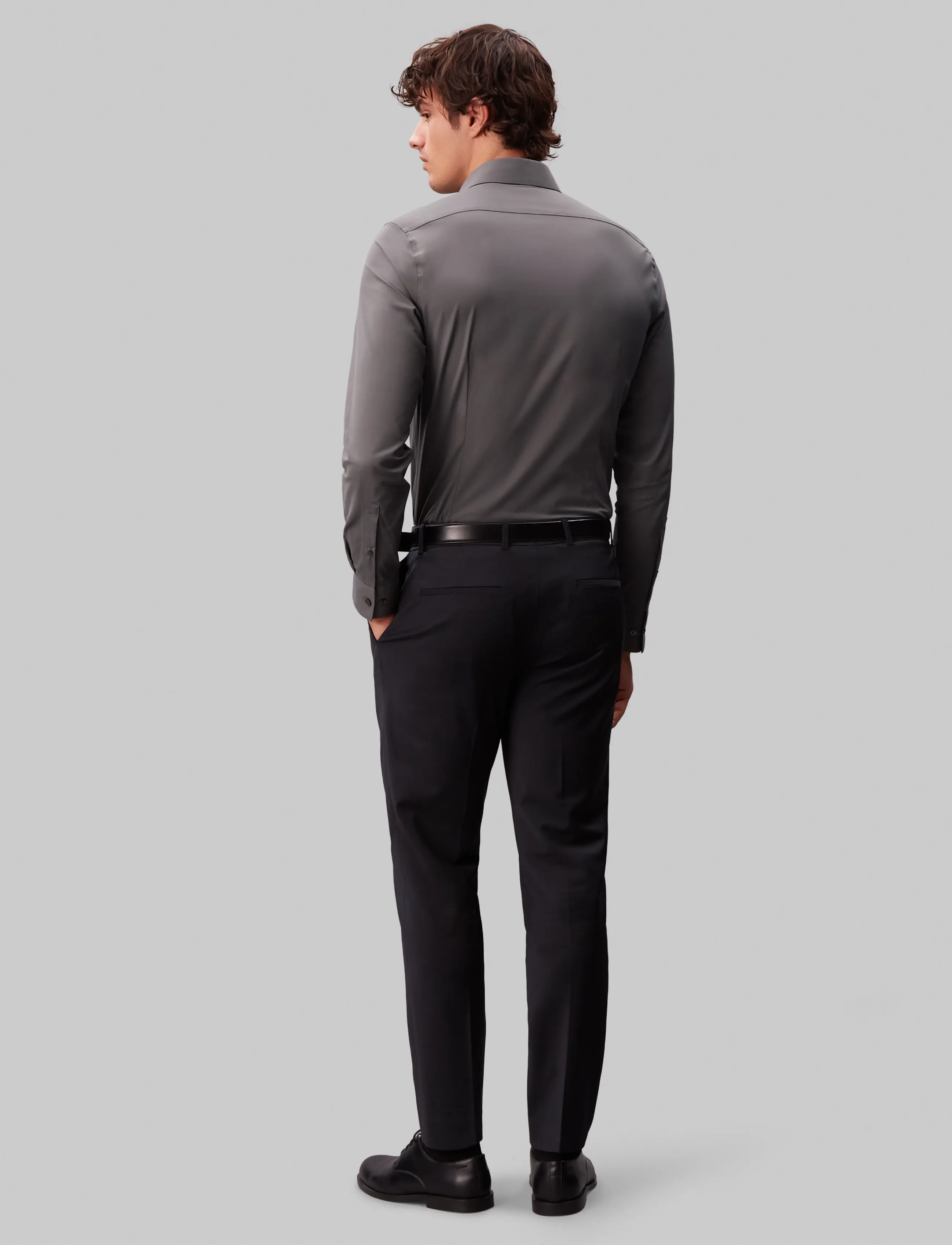 Calvin Klein - SLIM ACTV PERF STR SLD - kostymskjortor - magnet - 4