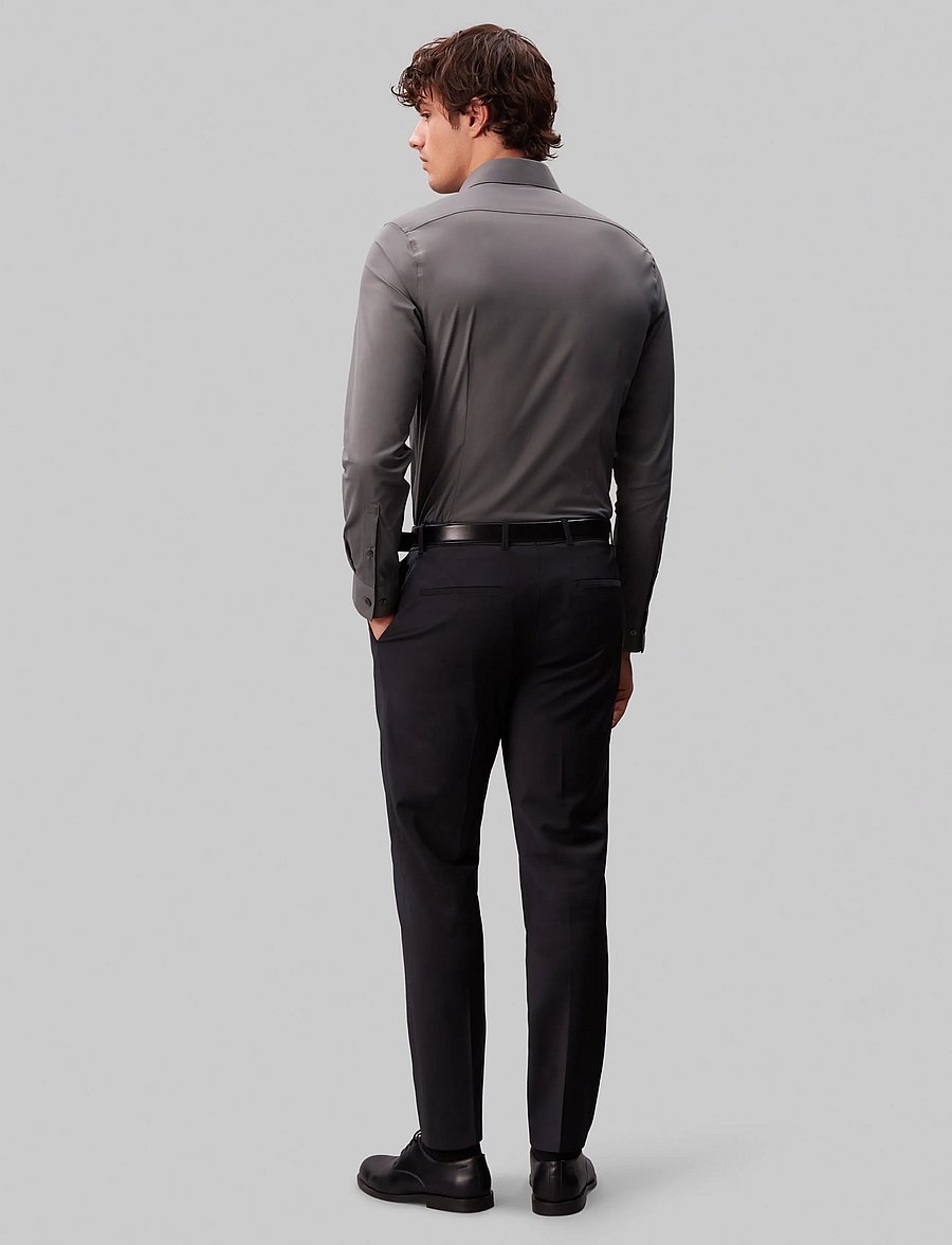 Calvin Klein - SLIM ACTV PERF STR SLD - kostymskjortor - magnet - 4