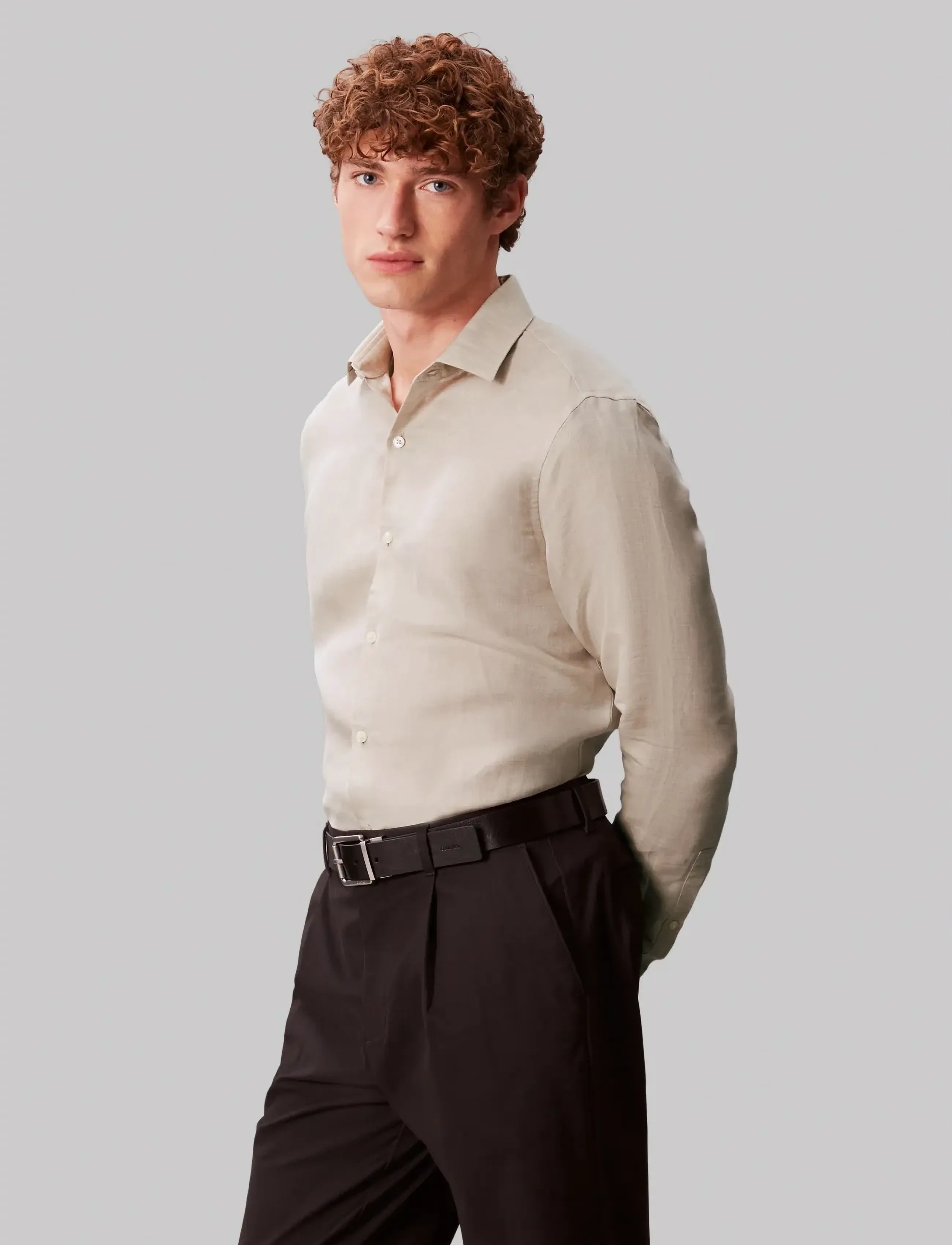 Calvin Klein - SLIM REF LINEN BLD SLD - kostymskjortor - taupe - 4