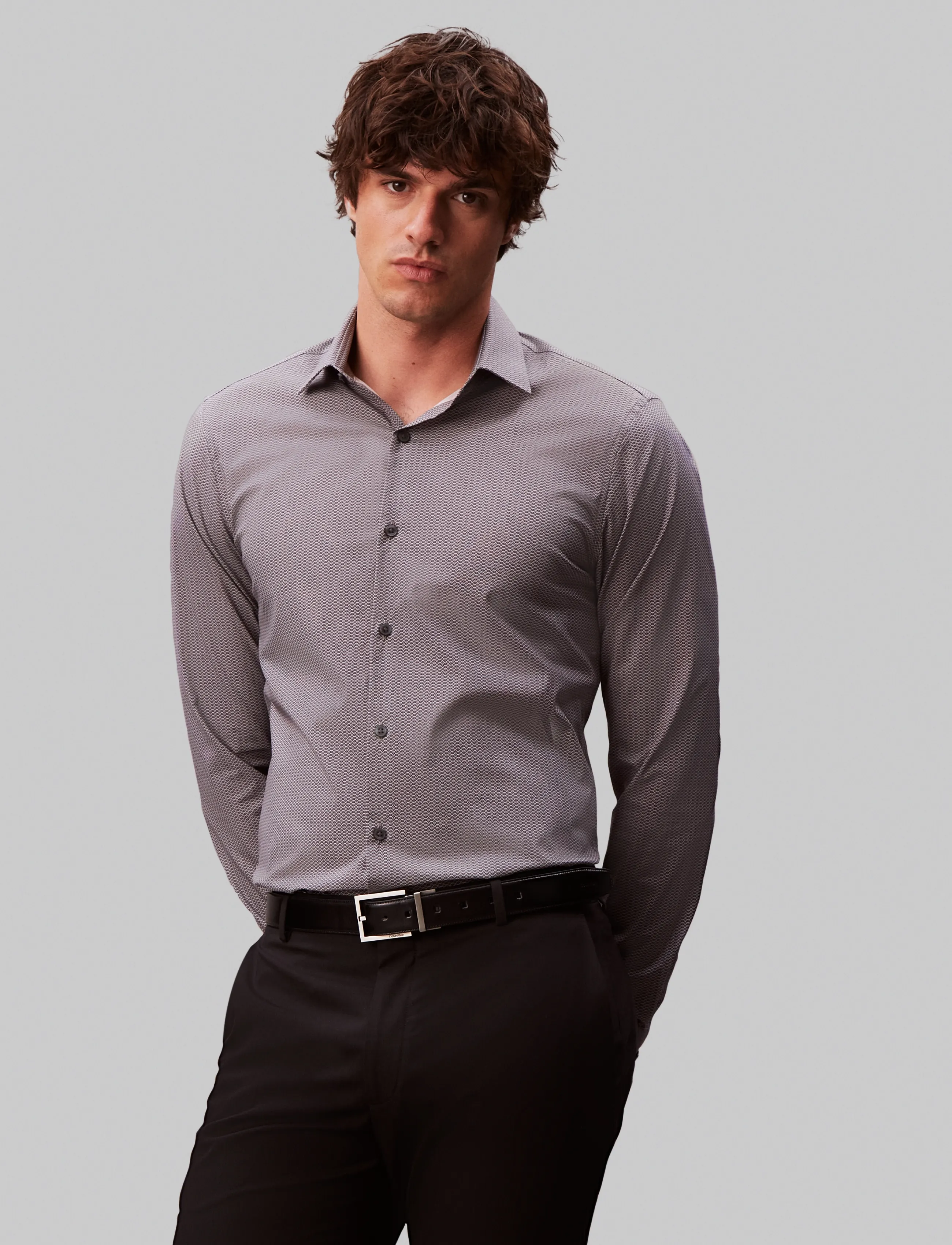 Calvin Klein - SLIM ESNTL POPLIN STR PRT - mönstrade skjortor - magnet - 4