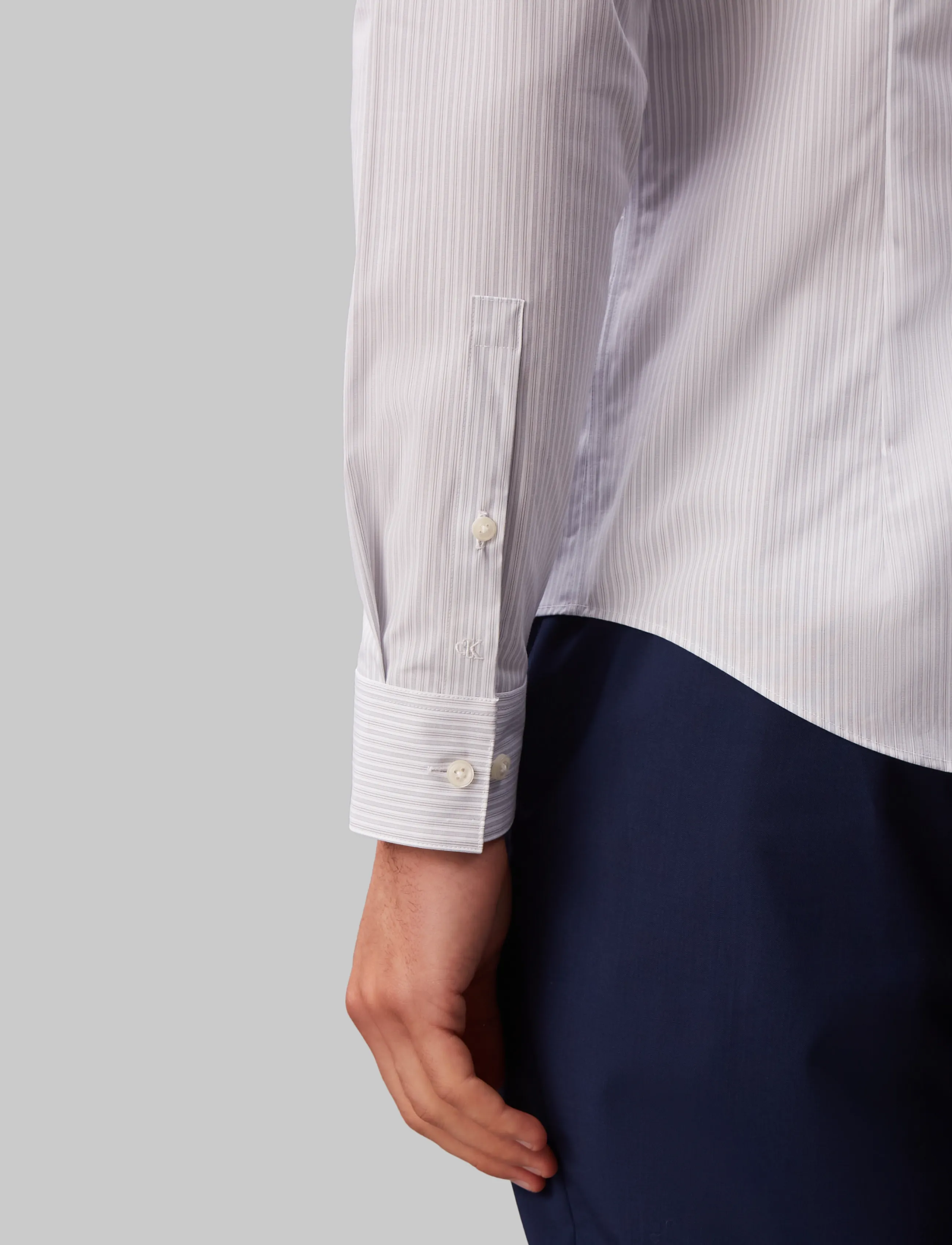 Calvin Klein - SLIM PERF NI STR STP - kostymskjortor - grey multi - 5
