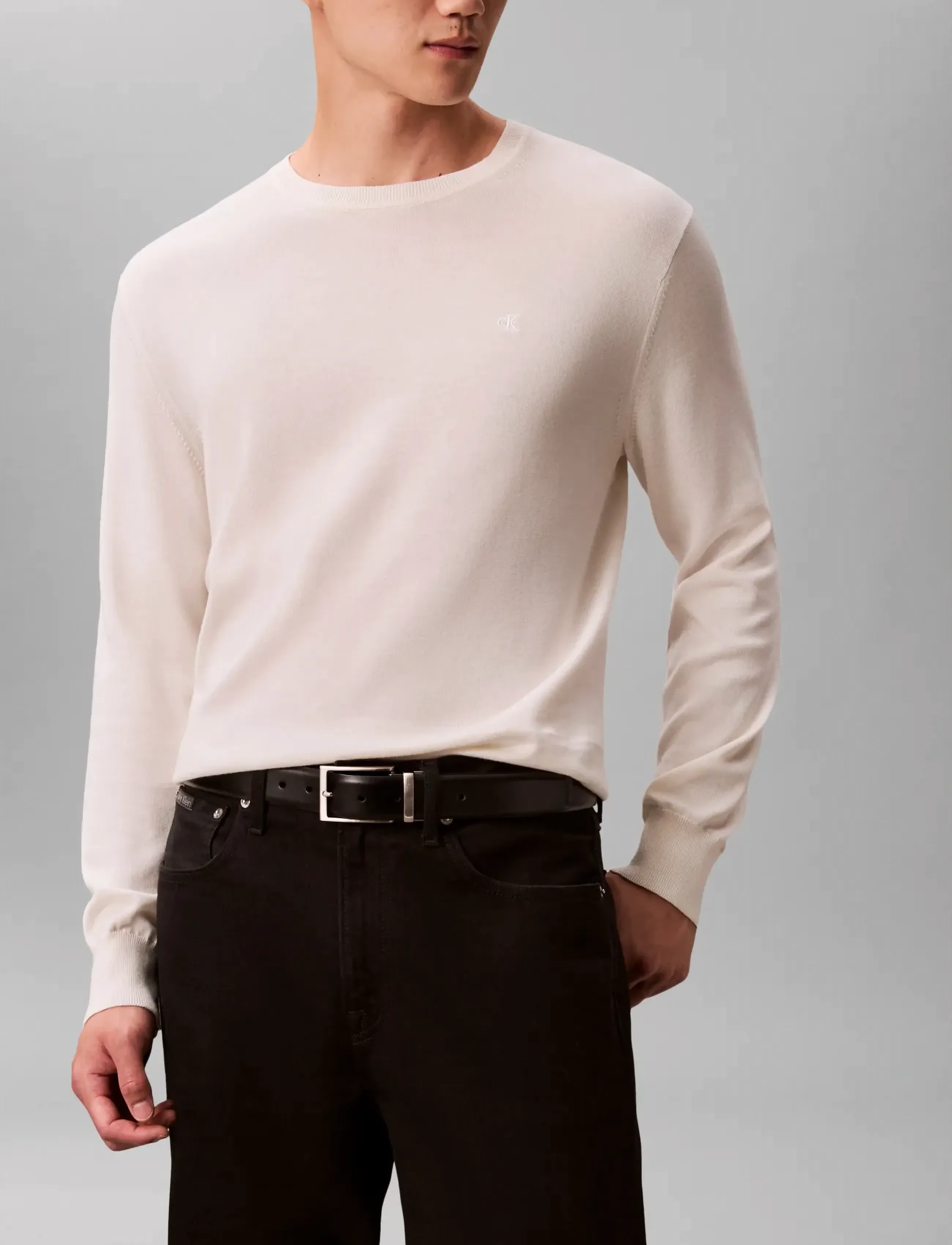 Calvin Klein - LS SUPIMA COTTON CREW 14GG - Ümmarguse kaelusega kudumid - tofu - 5