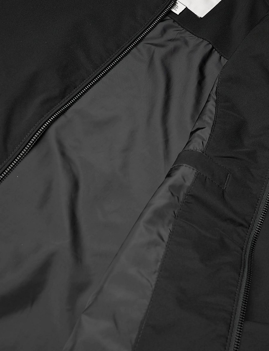 Calvin Klein - LS MATTE BOMBER JACKET - lentejassen - black - 4