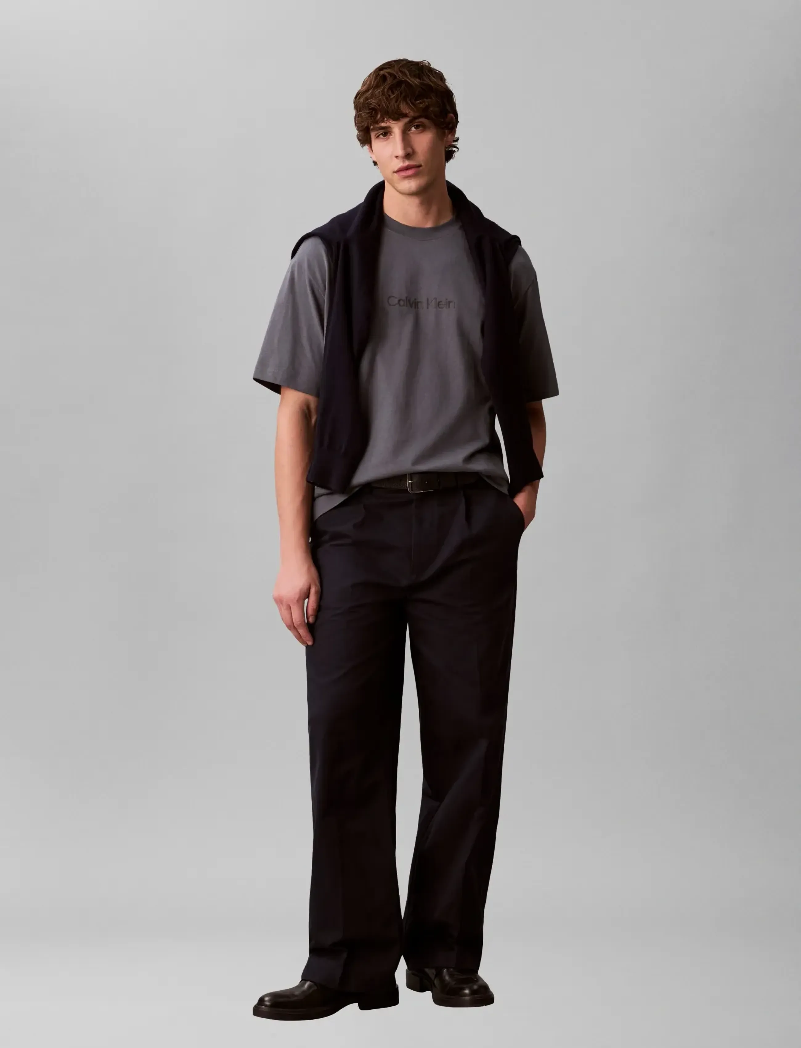 Calvin Klein - SS RLXD 16s STD LOGO CREWNK TEE - lühikeste varrukatega t-särgid - anchor navy - 3