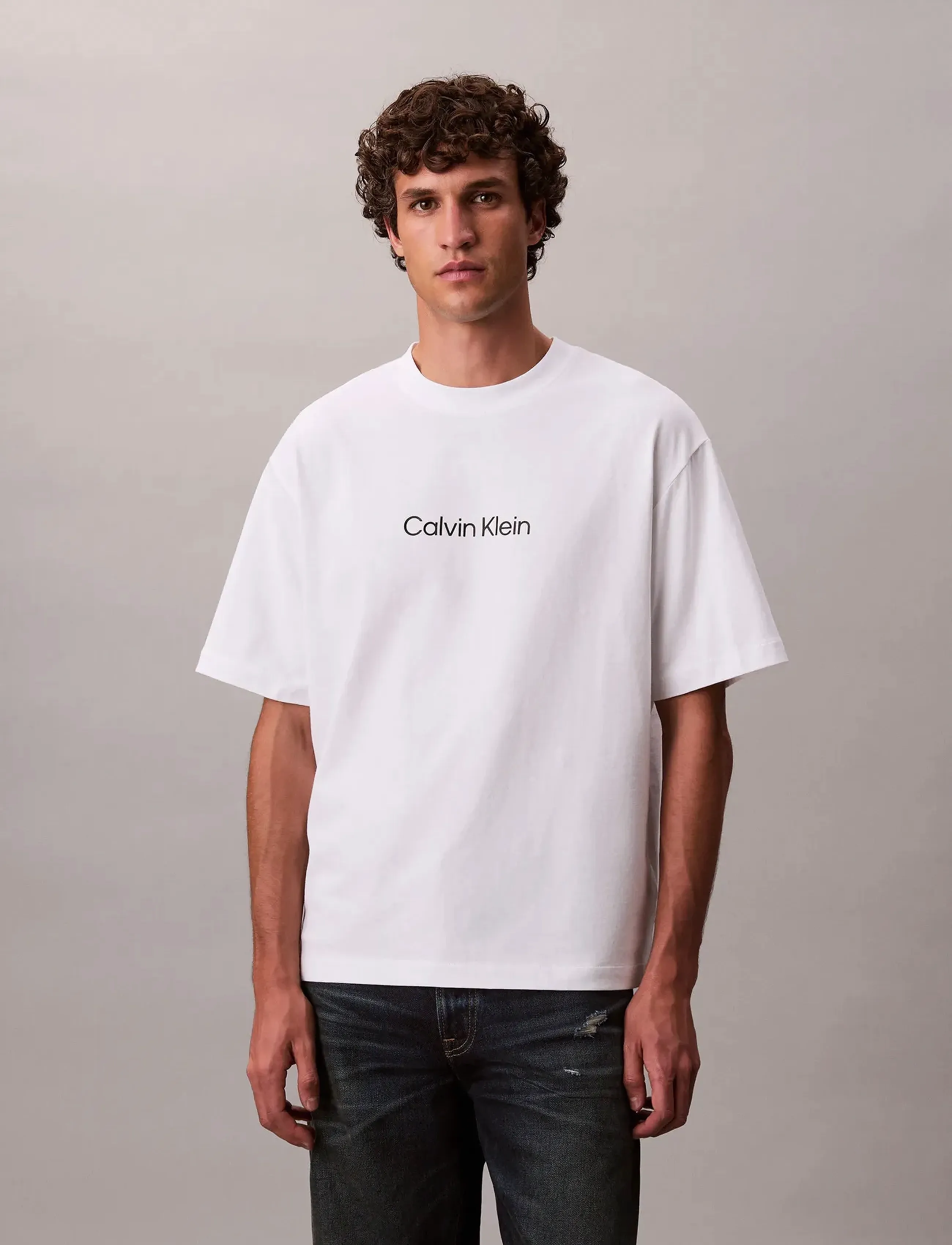 Calvin Klein - SS RLXD 16s STD LOGO CREWNK TEE - kurzärmelige t-shirts - bright white - 5