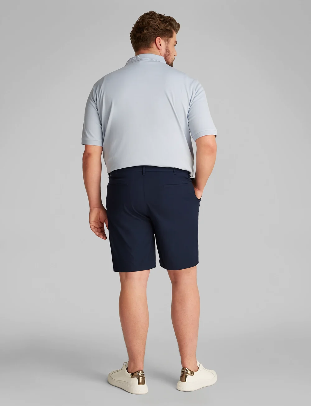 Calvin Klein - TECH SHORT 9" - lühikesed vabaajapüksid - dark sapphire - 3