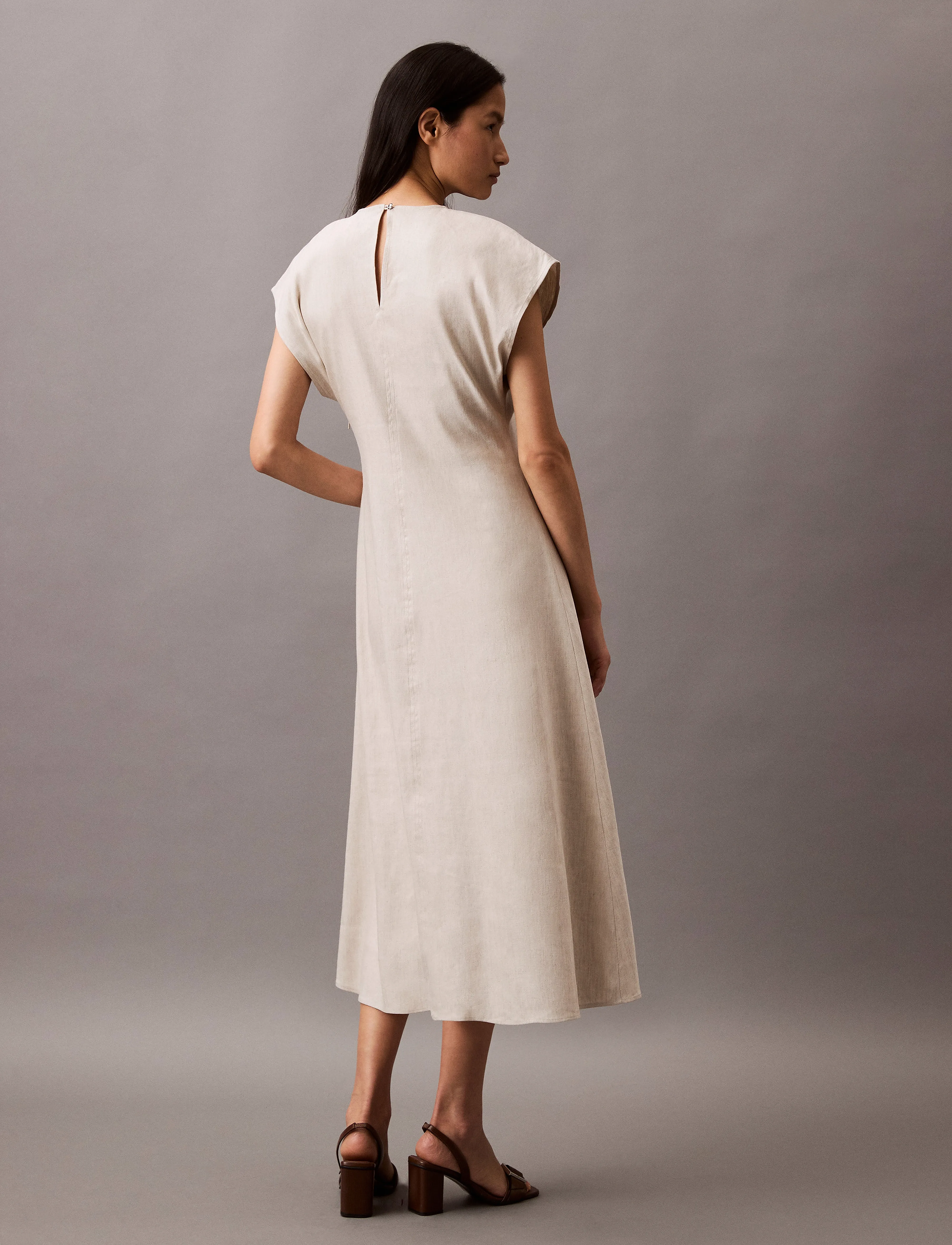 Calvin Klein - STRETCH LINEN MIDI DRESS - midiklänningar - as header - 3