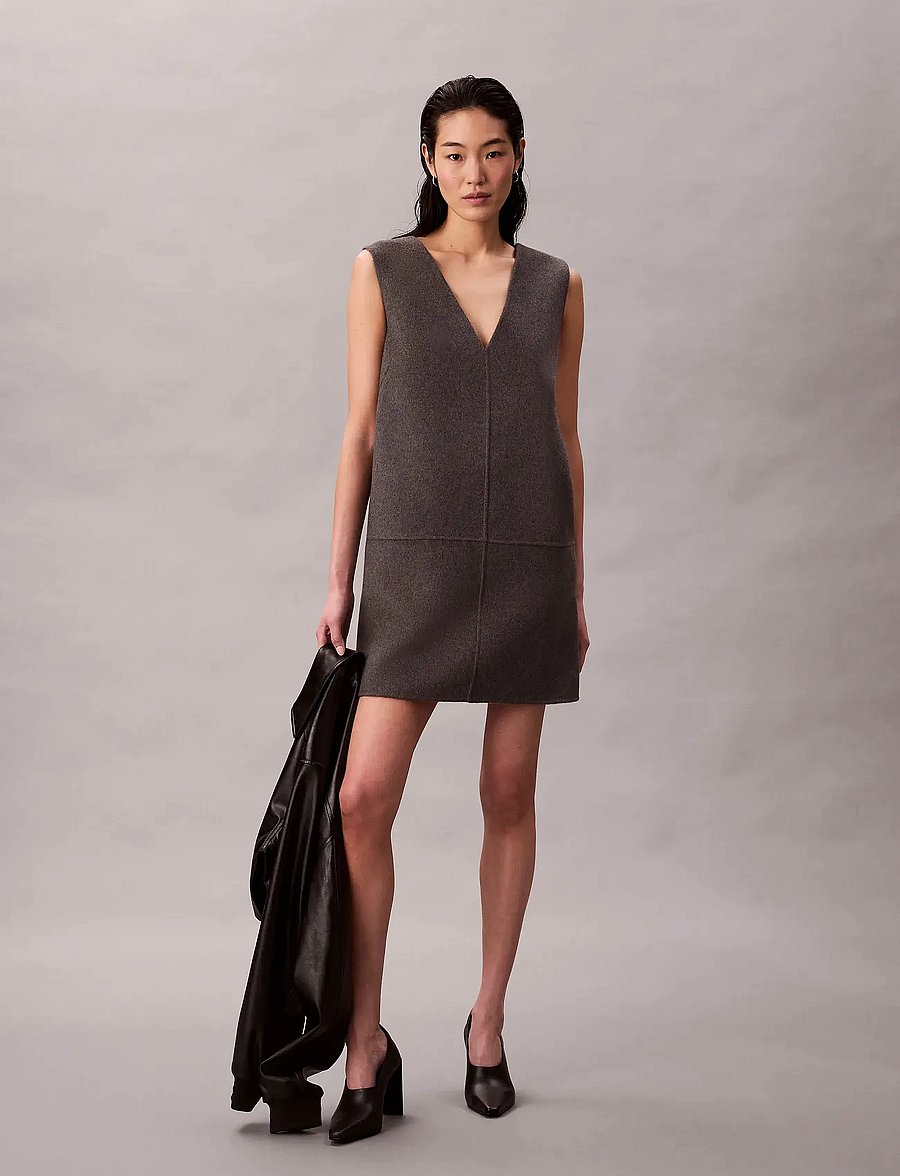 Calvin Klein - Doubleface V Neck Mini Shift Dre - kurze kleider - gunmetal melange b85 - 0
