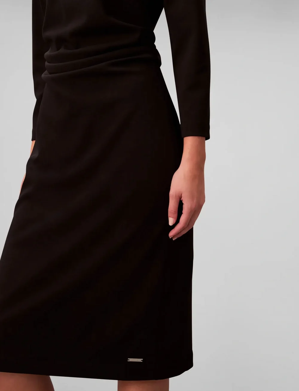 Calvin Klein - Stretch Crepe LS Gathered Dress - midi kjoler - black - 5