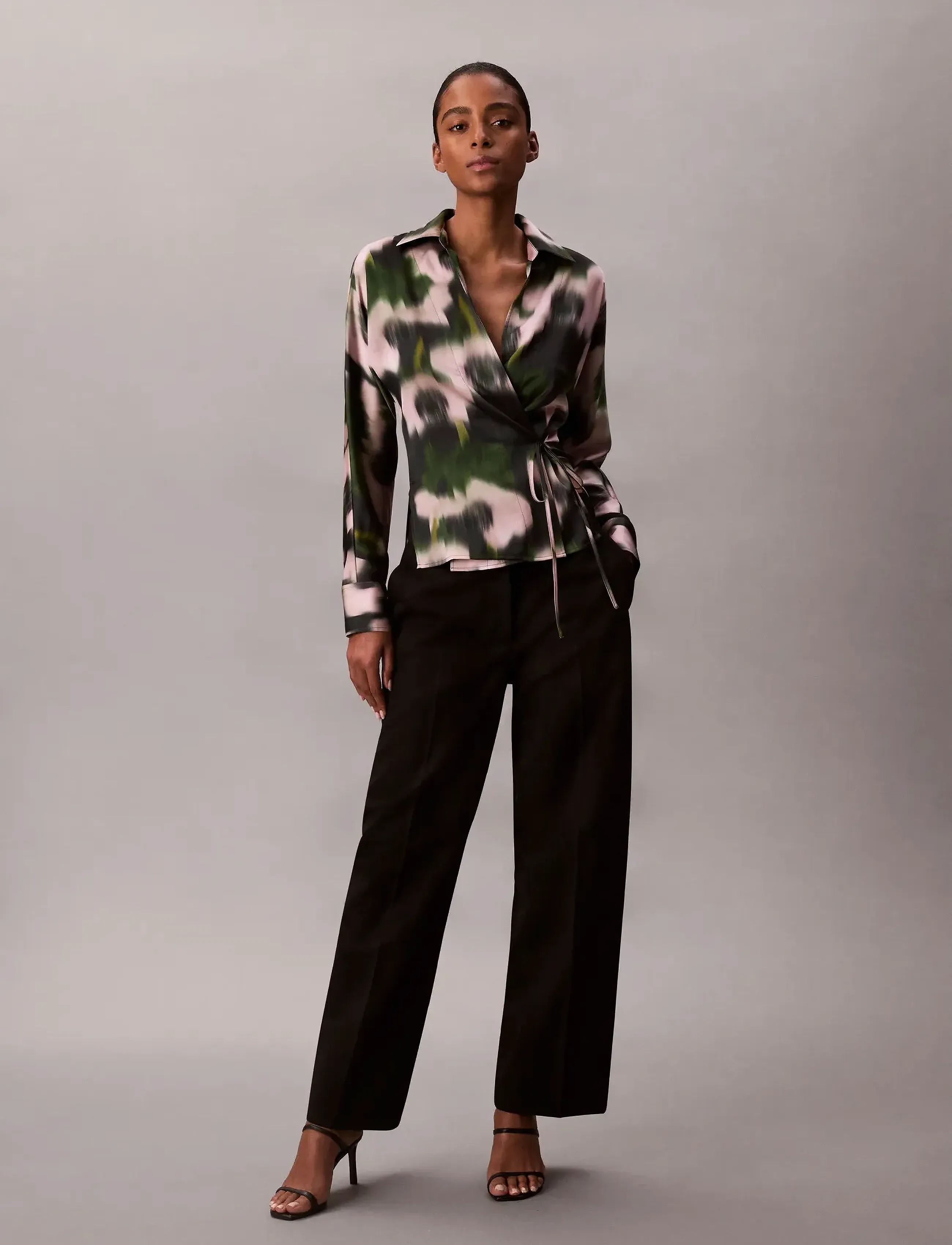 Calvin Klein - Printed Satin LS Tie Top - 19645 csw25f_p020+1_black - 4