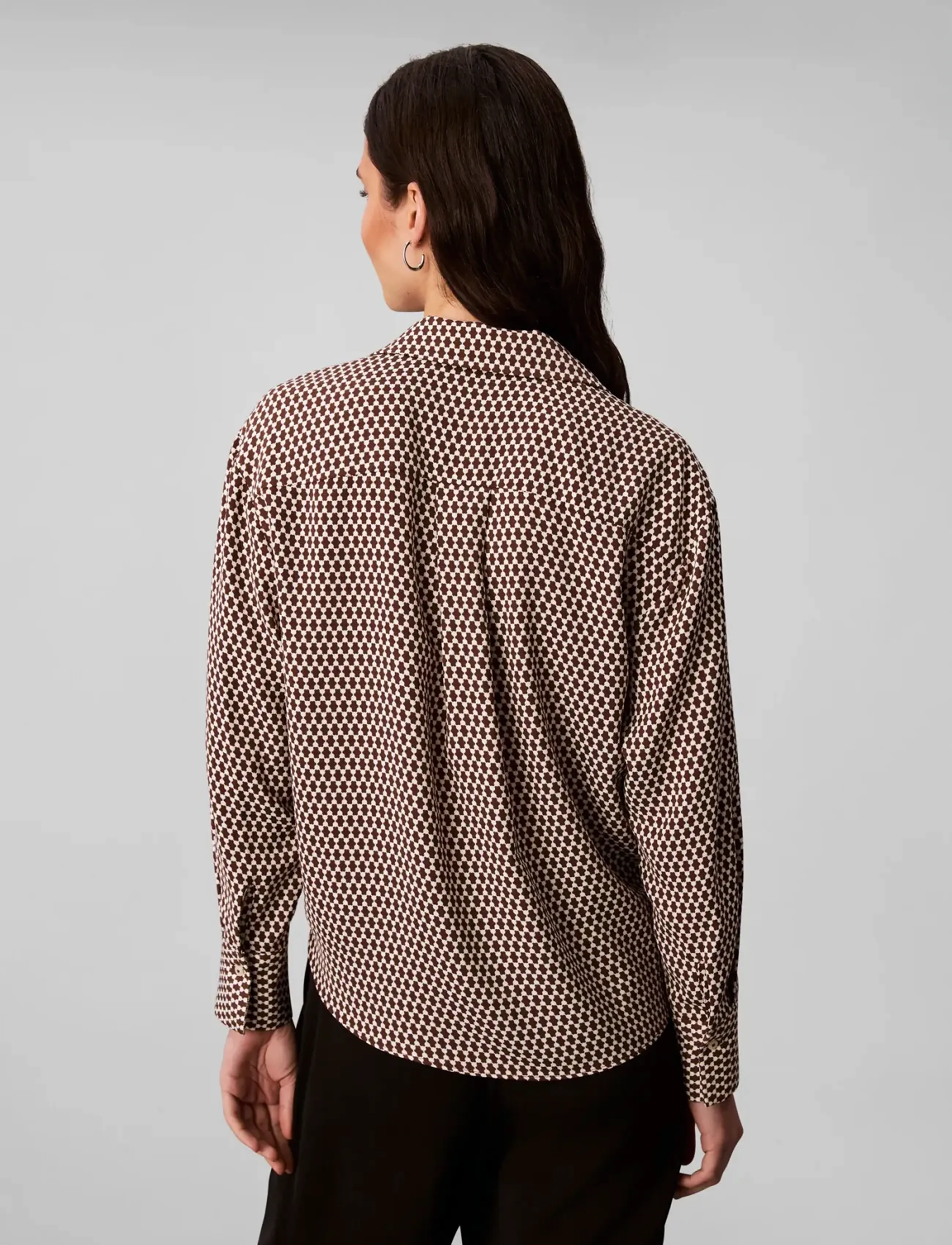 Calvin Klein - Printed Crepe LS Faux Wrap Top - pikkade varrukatega särgid - csw25f_p047+1_rocky road - 4
