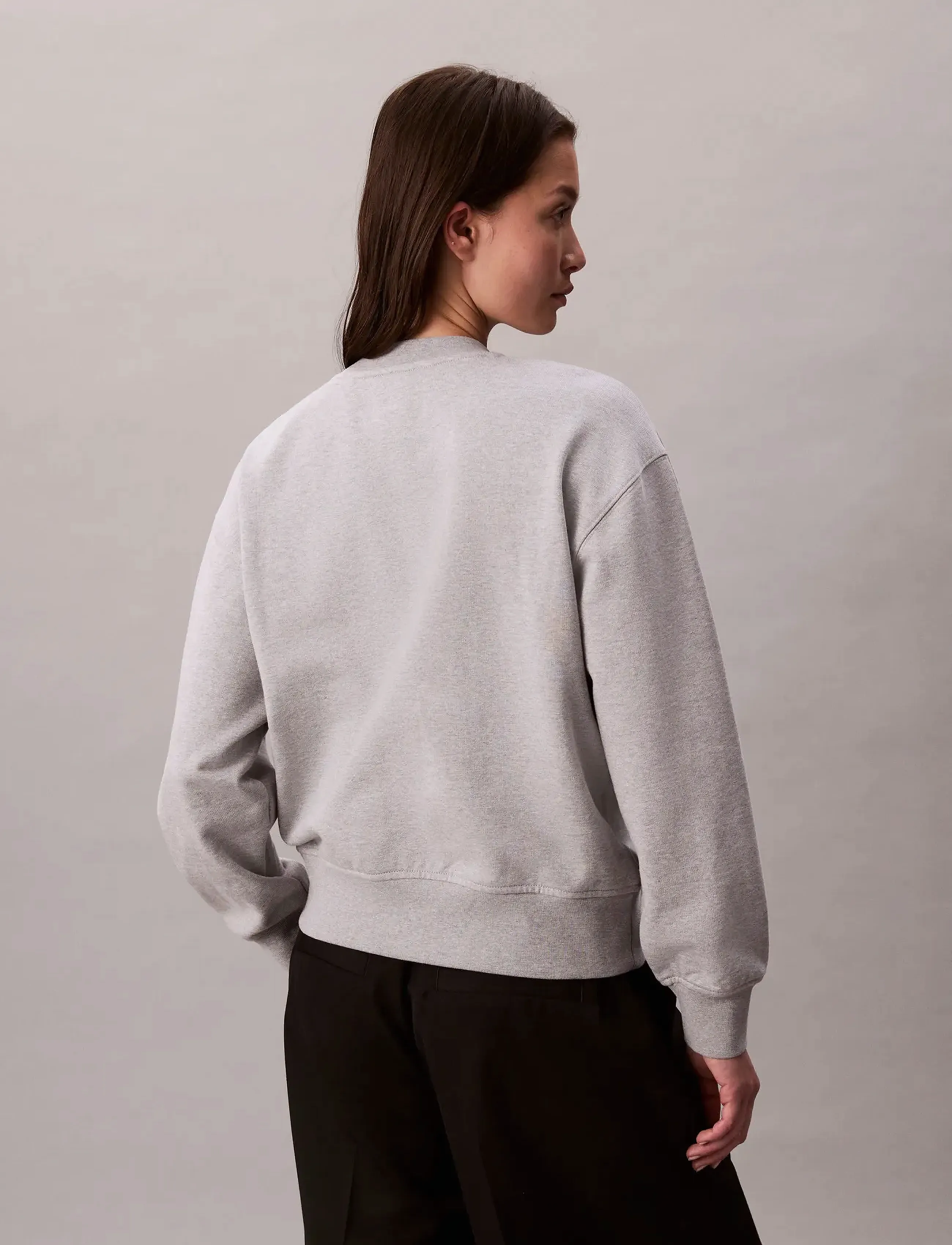 Calvin Klein - LS PREMIUM TERRY EMBLEM LOGO CRE - sweatshirts - heroic grey heather - 5
