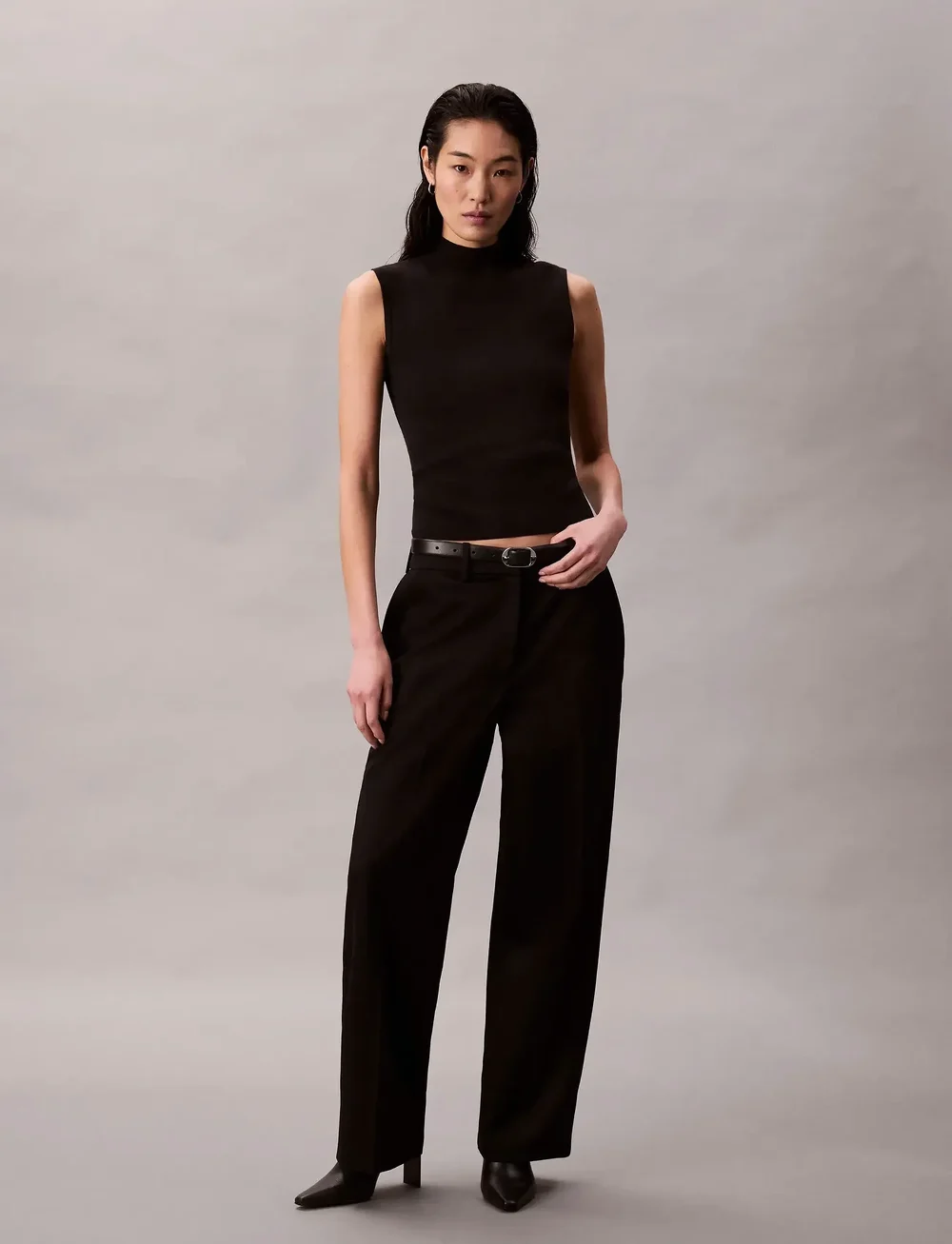 Calvin Klein - Sleeveless Mockneck - topid ja varrukateta alussärgid - black - 2