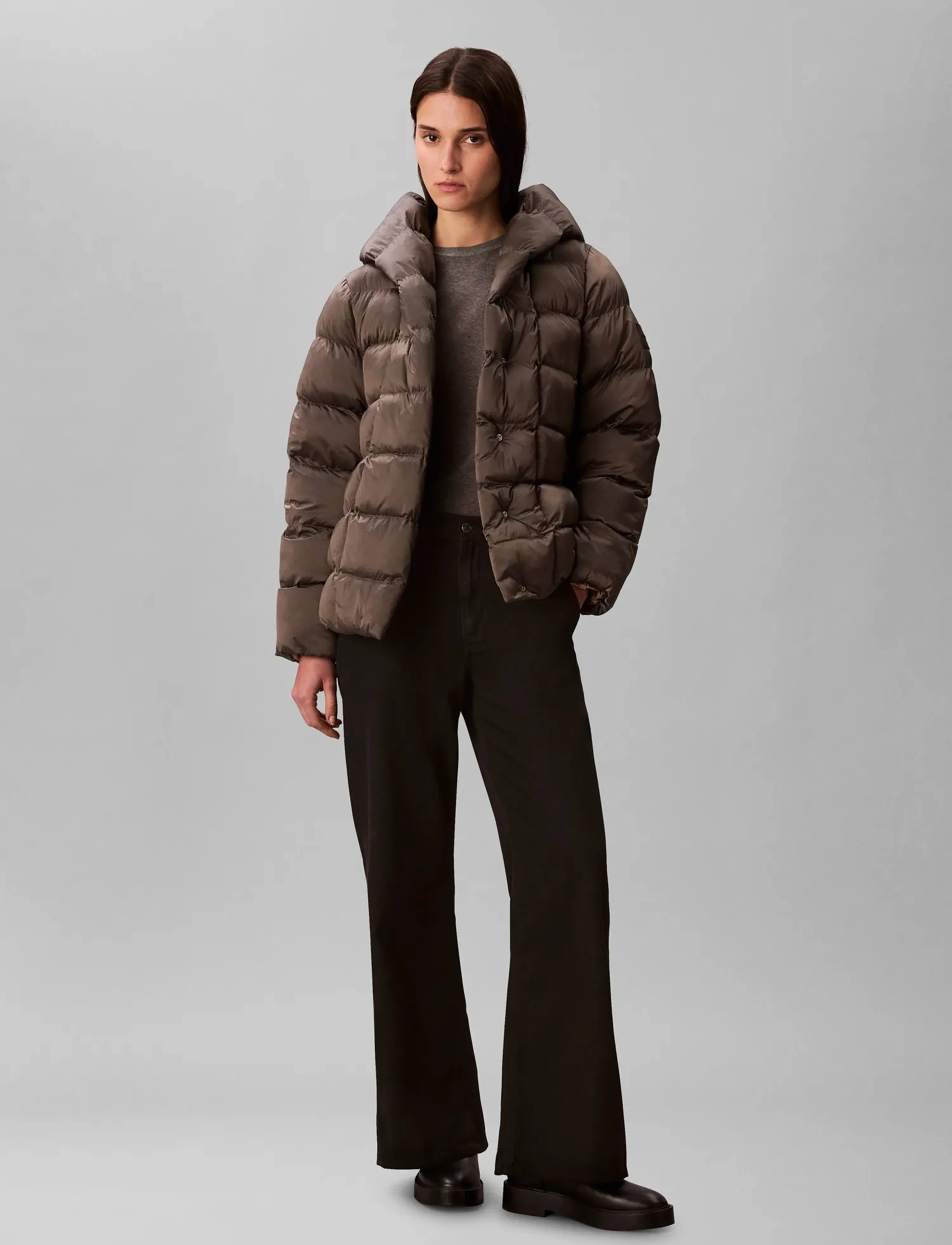 Shine Wrap Mid Puffer 3