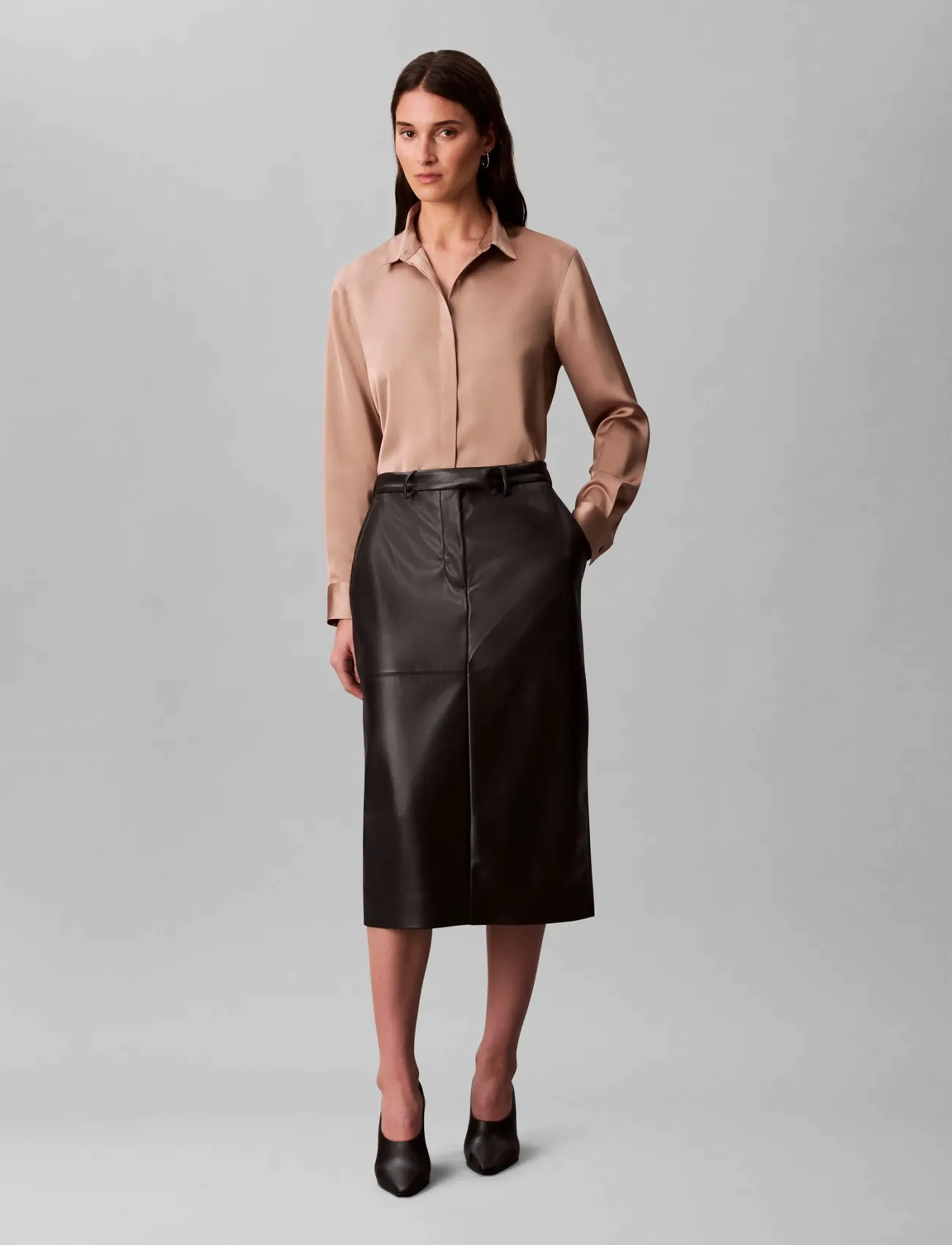 Calvin Klein FAUX LEATHER MIDI SKIRT - Pliiatsseelikud - BLACK / black