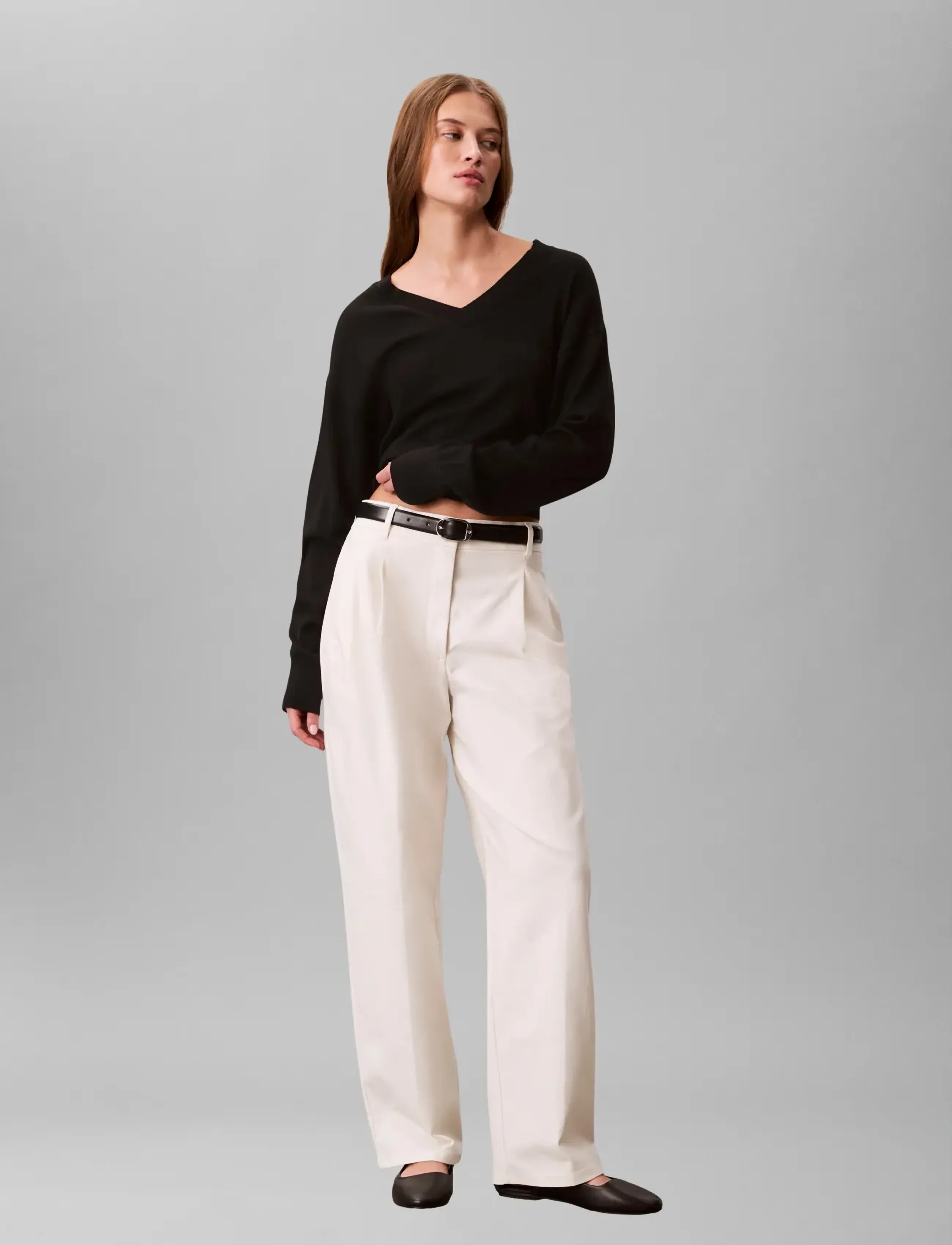 Calvin Klein STRETCH CHINO W/ PLEAT - WIDE LE - Uus - TOFU / cream
