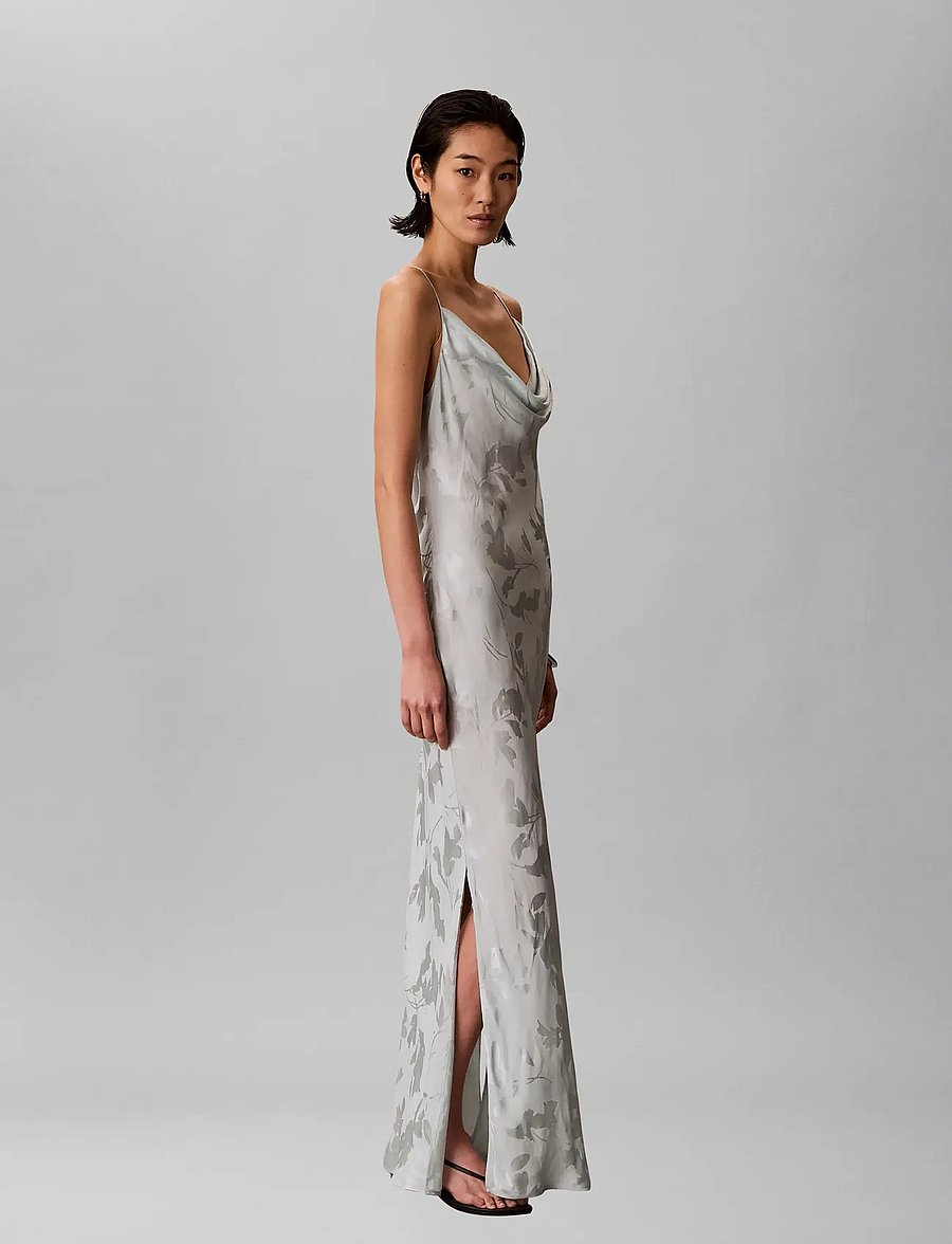 Calvin Klein - VISCOSE JACQUARD MAXI SLIP DRESS - „slip" suknelės - pale meadow jacquard floral cutting - 5
