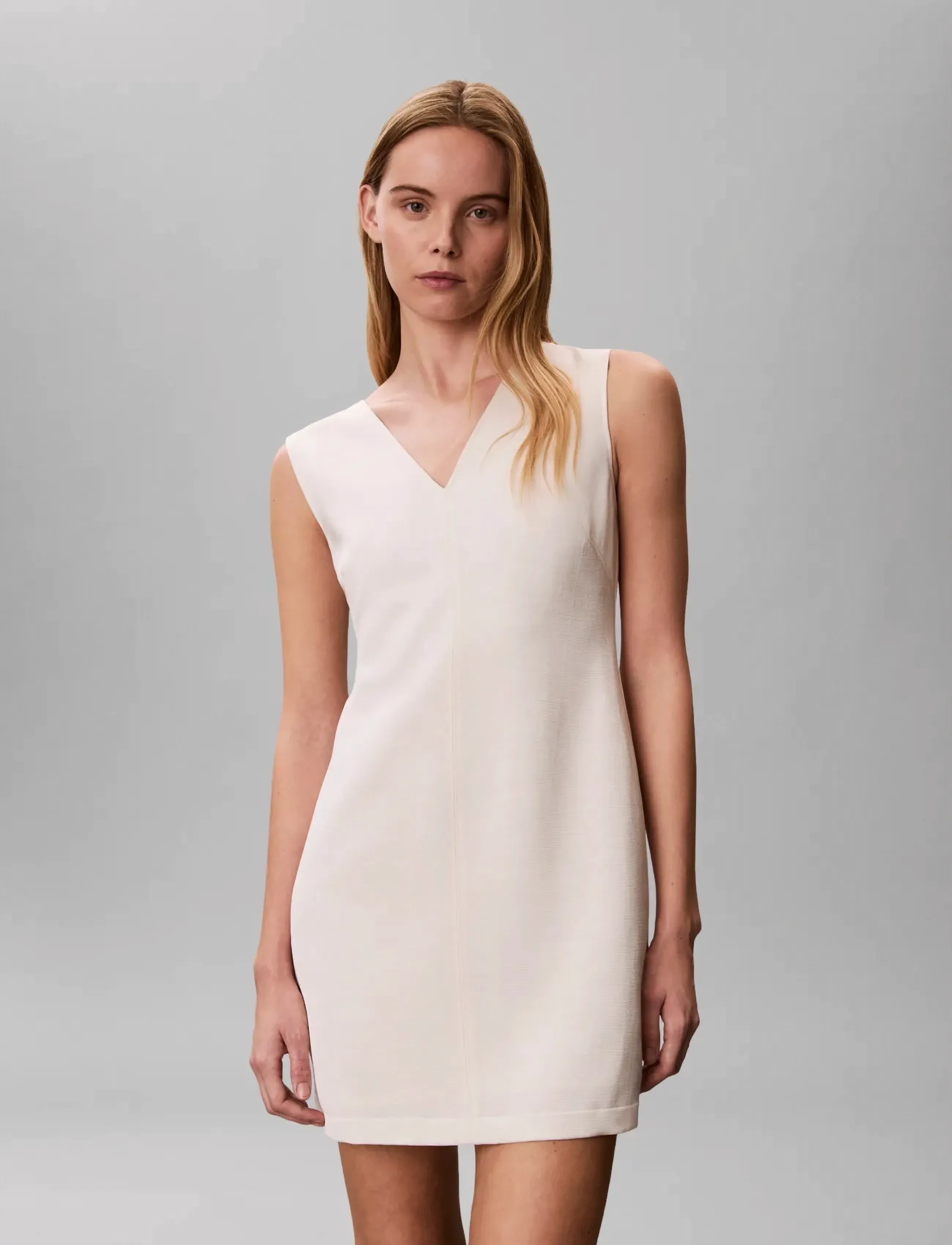 Calvin Klein - HEAVY TEXTURED SHINE MINI DRESS - korte kjoler - tofu - 3