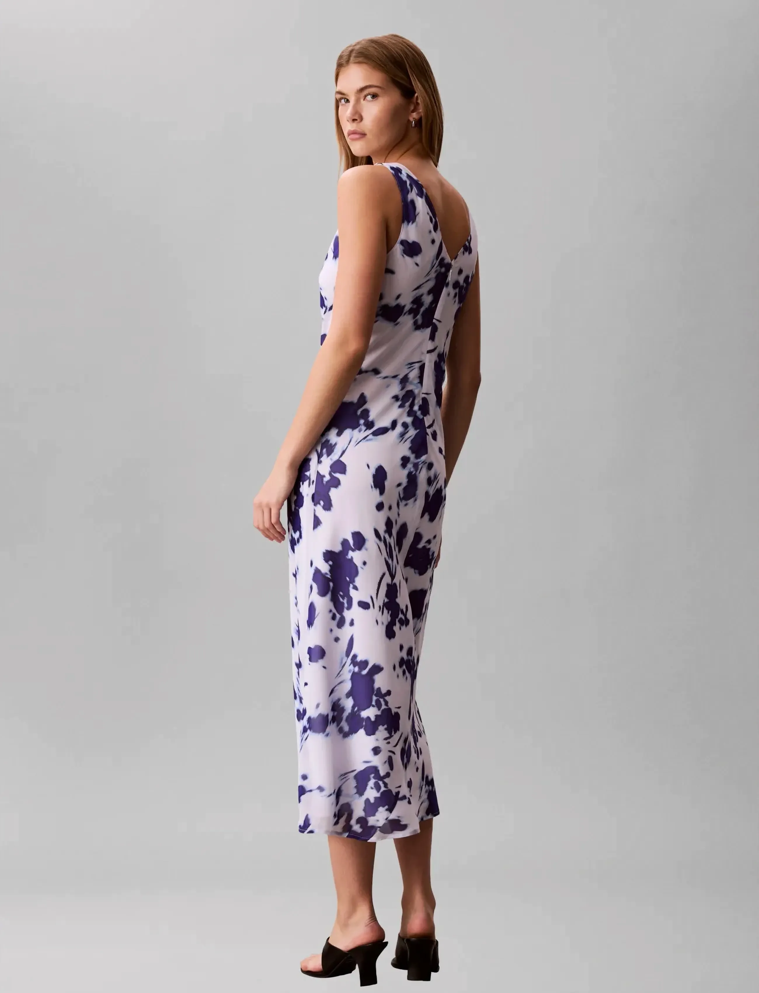 Calvin Klein - PRINTED CHIFFON SL COWL NECK MAX - Õlapaeltega kleidid - brilliant white swept floral print - 2