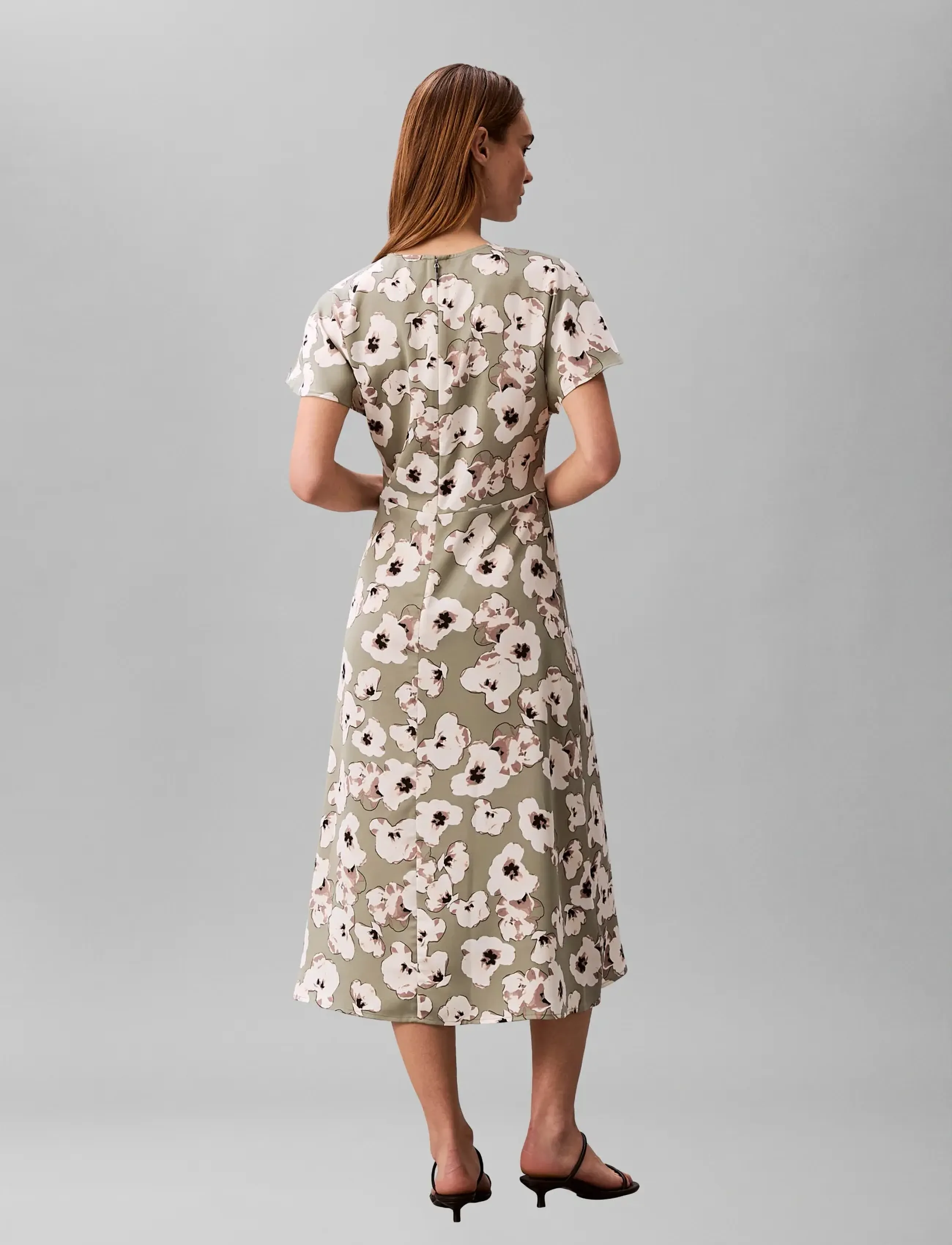 Calvin Klein - MATTE SATIN SS MIDI DRESS - sommerkjoler - shadow buttercup floral print - 2