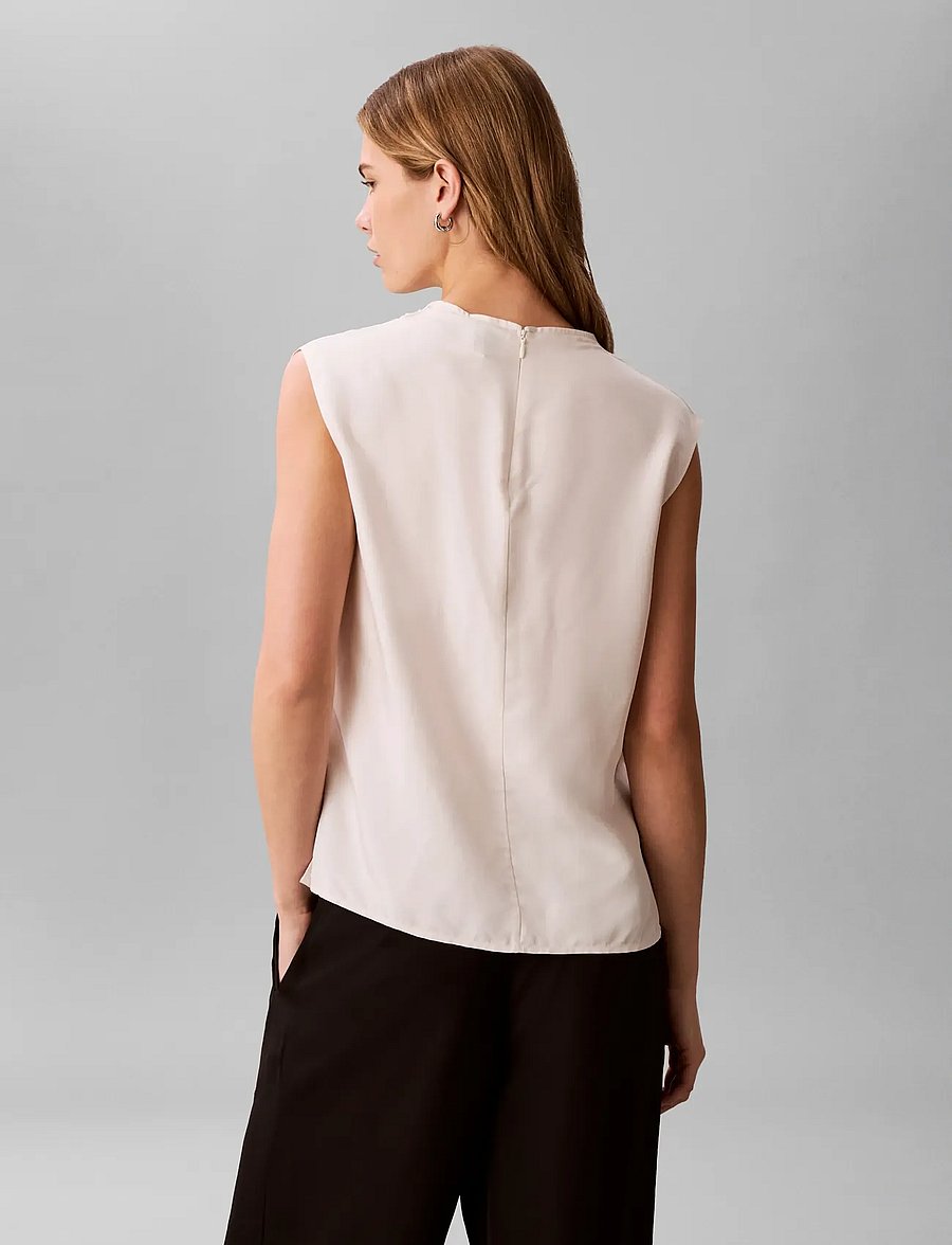 Calvin Klein - VISCOSE TWILL COWL NECK TANK - tanktops - white sand - 2