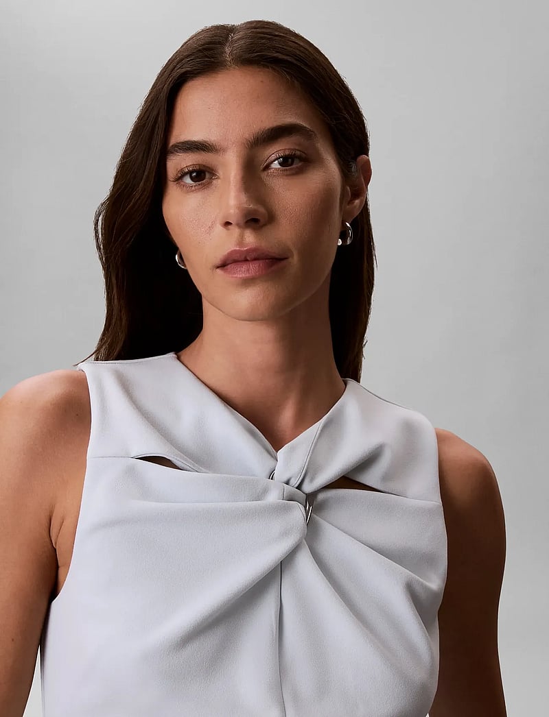 Calvin Klein - SCUBA CREPE HARDWARE TOP - sleeveless blouses - plein air - 3